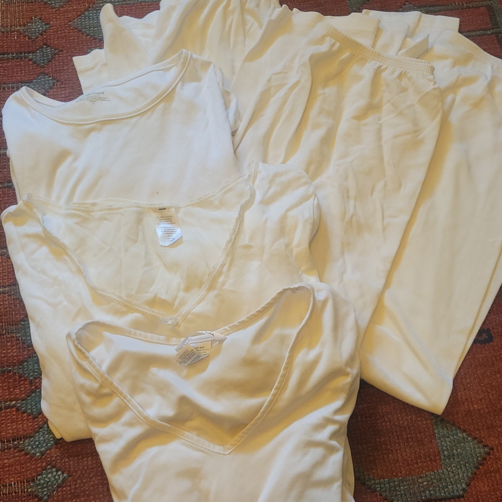 Women's Lot Of Cuddl Duds Thermals Long Johns Layers